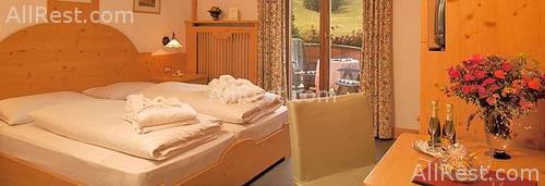 Sporthotel Floralpina 10